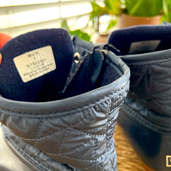 Womens Sperry Rainboots - Picture 3 of 5